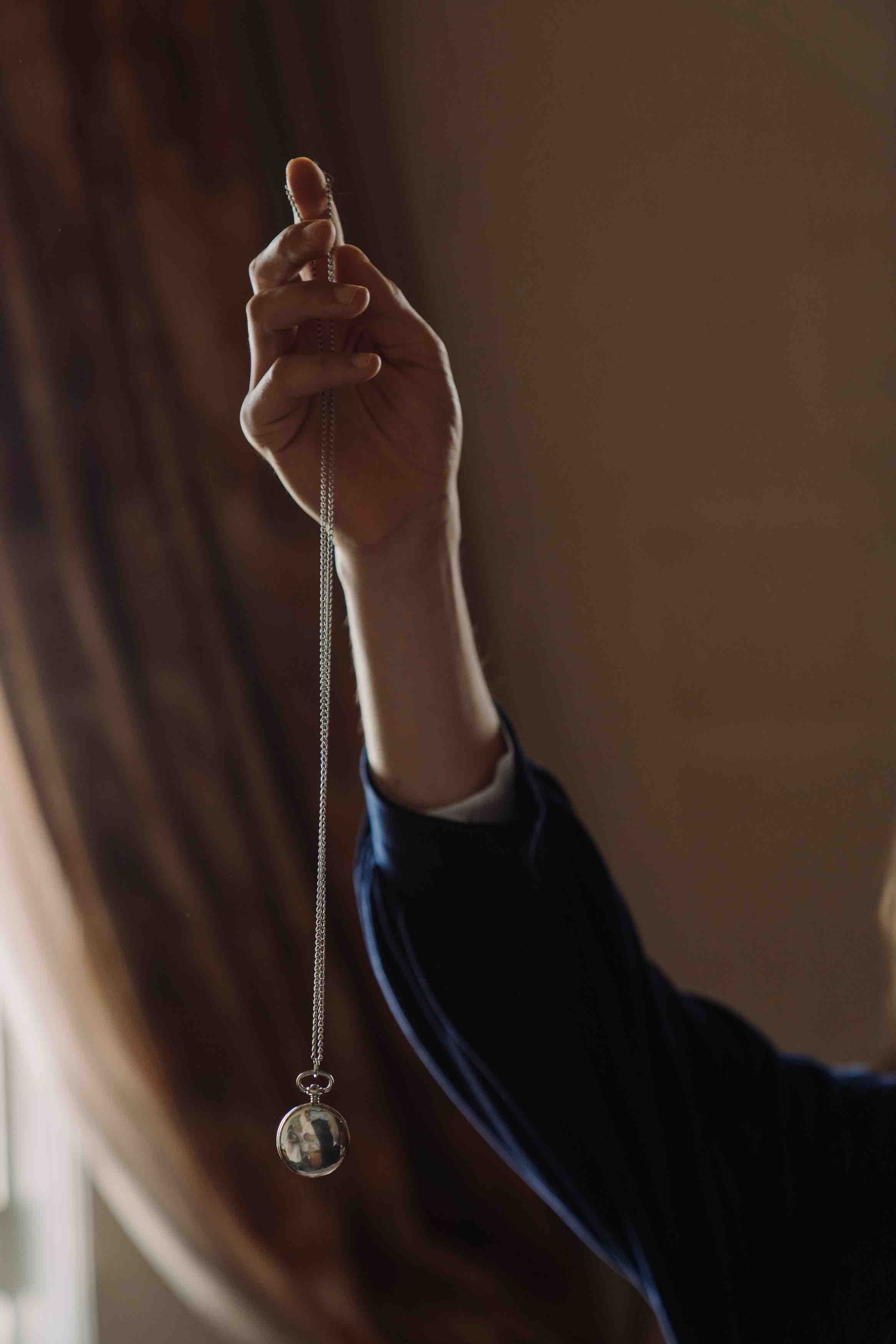 envoutant-hypnotherapeute