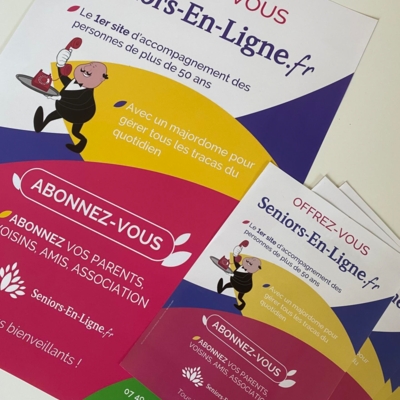Les affiches et flyers Famille-Seniors-en-ligne sont arrivés !